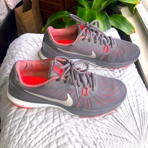 Nike Training IN SEASON TR7